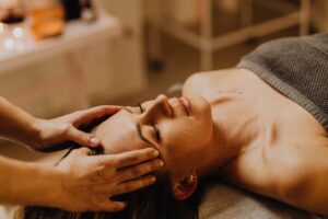 Facemodeling masaż twarzy