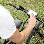 Liczniki rowerowe – podstawowe vs GPS. Który wybrać?